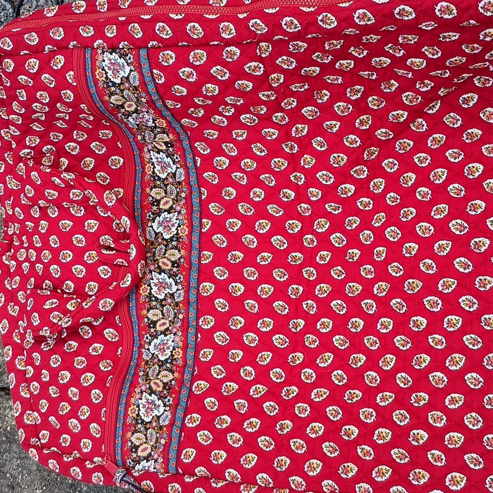 Vera Bradley Garment Bag (Red and Tan Quilted Bag)